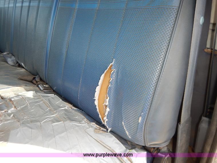 image for item K1718 1991 Ford F450 Super Duty Custom dump bed truck