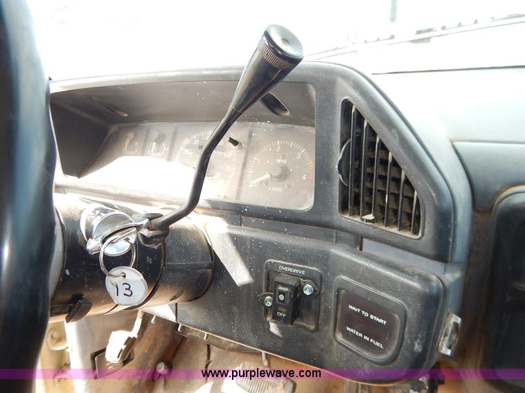 image for item K1718 1991 Ford F450 Super Duty Custom dump bed truck