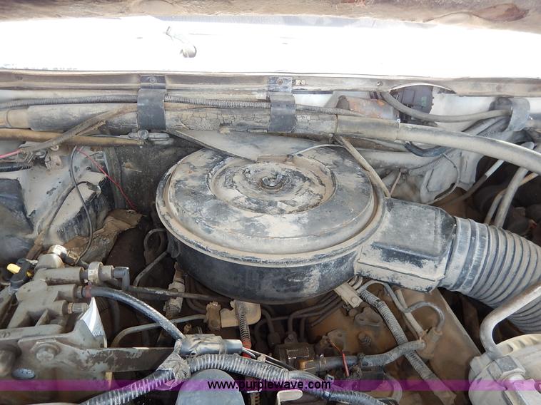 image for item K1718 1991 Ford F450 Super Duty Custom dump bed truck