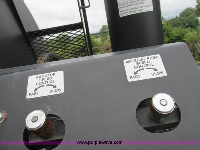 image for item K5170 1985 Ford C800 tank truck