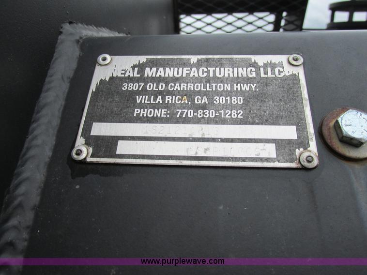 image for item K5170 1985 Ford C800 tank truck