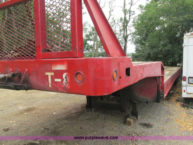 image for item K5172 2000 Landoll 425-41 tilt deck trailer