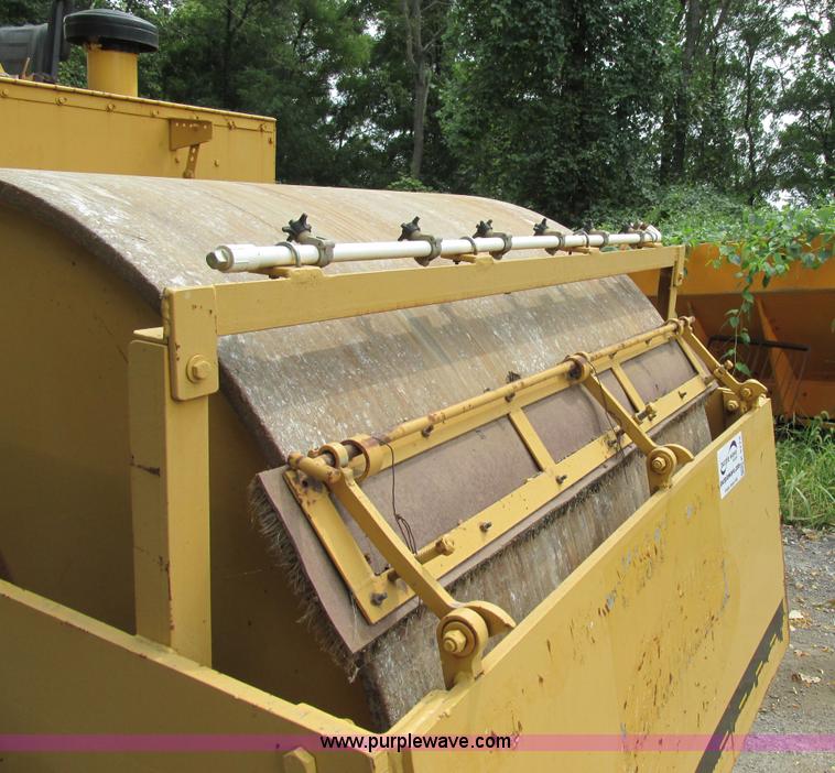 image for item K5173 Ferguson 8-12B double drum roller