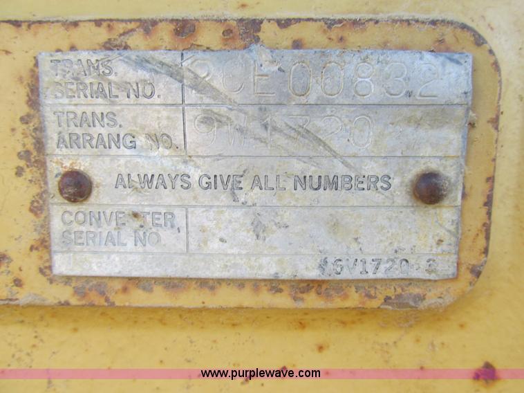 image for item K5178 1988 Caterpillar D6H dozer