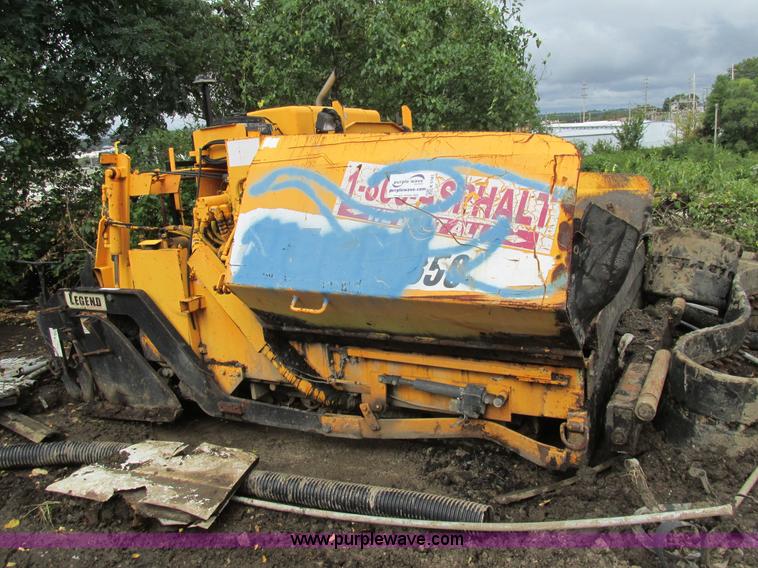 image for item K5181 Lee Boy L8500T low deck paver