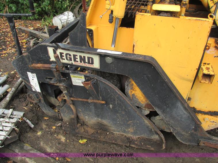 image for item K5181 Lee Boy L8500T low deck paver
