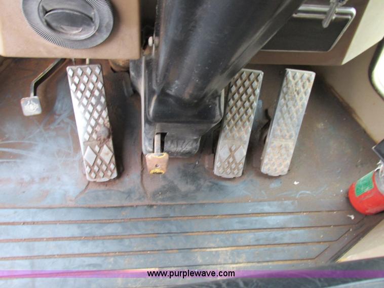 image for item K5755 1994 John Deere 544G wheel loader