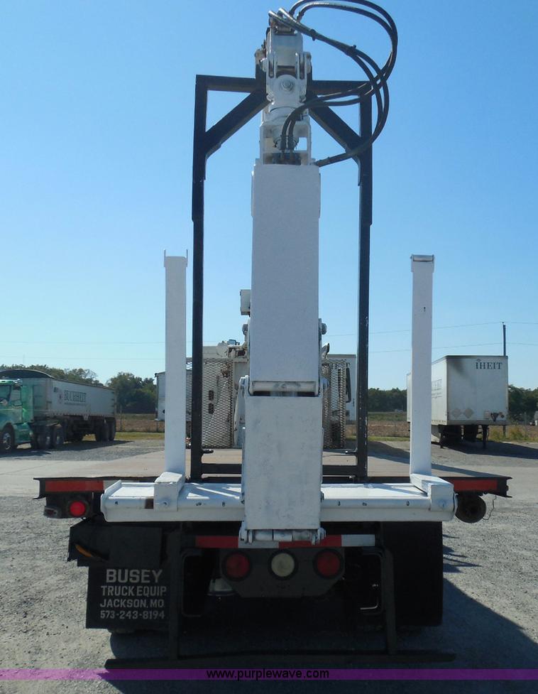 image for item K7529 2001 Freightliner CST120 crane truck