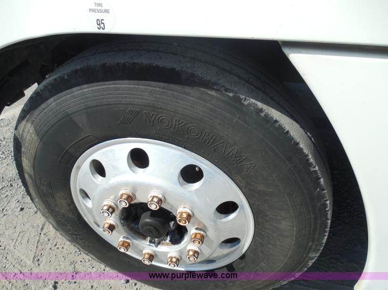 image for item K7529 2001 Freightliner CST120 crane truck