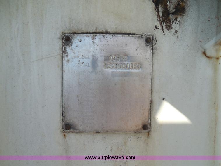 image for item K7529 2001 Freightliner CST120 crane truck