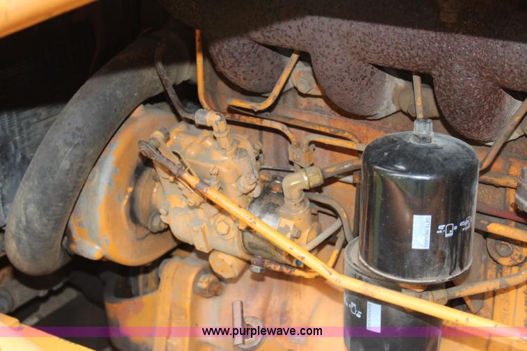 image for item L2250 1977 Case 580C-CK landscape tractor