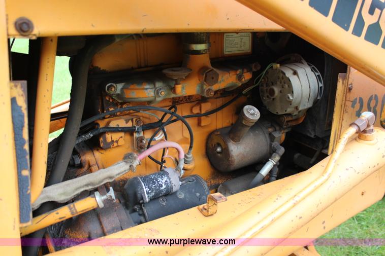 image for item L2250 1977 Case 580C-CK landscape tractor