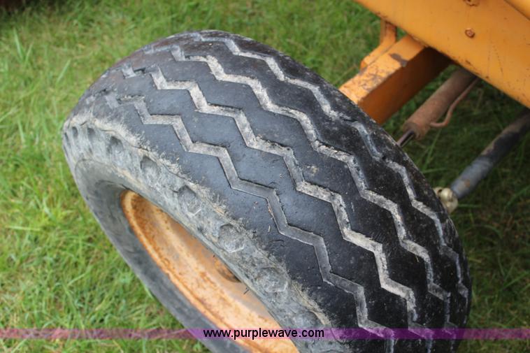 image for item L2250 1977 Case 580C-CK landscape tractor