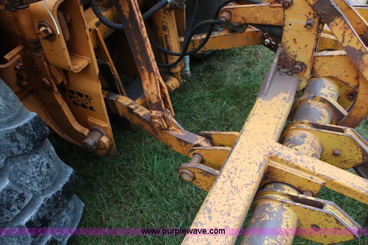 image for item L2250 1977 Case 580C-CK landscape tractor