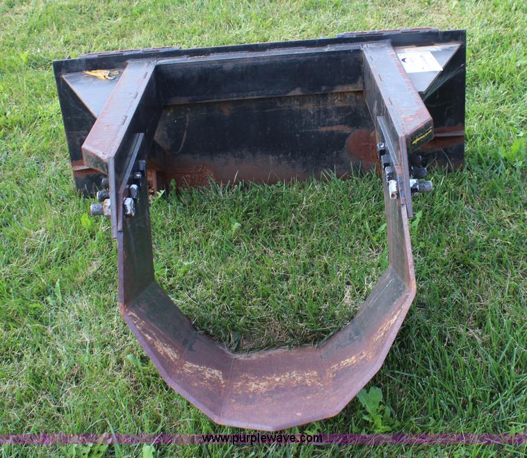 image for item L2253 U-blade skid steer attachment