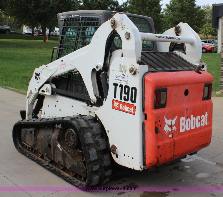 image for item L2258 2011 Bobcat T190 skid steer