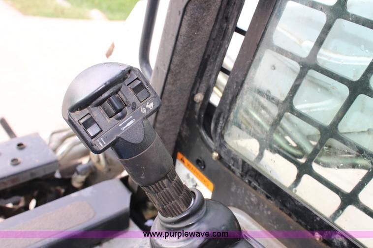 image for item L2258 2011 Bobcat T190 skid steer