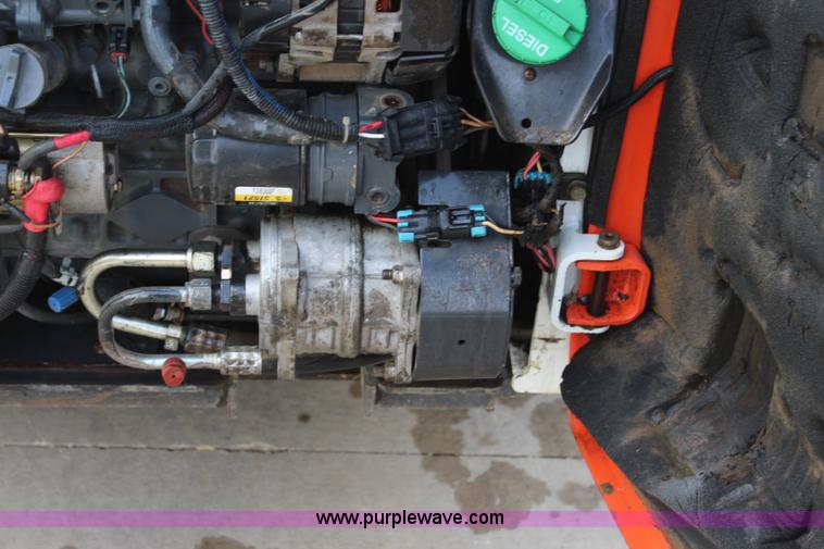 image for item L2258 2011 Bobcat T190 skid steer