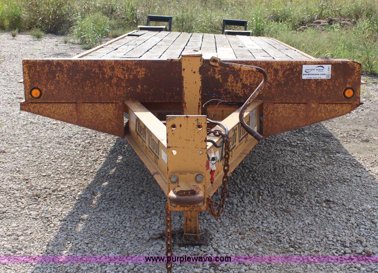 image for item L2261 1998 Redi Haul equipment trailer