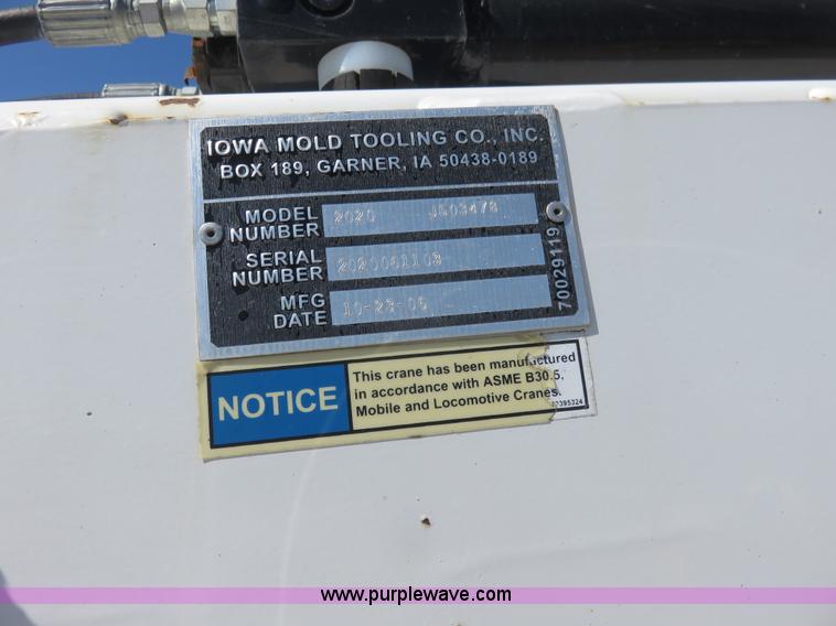 image for item L2283 2007 Ford F550 Super Duty service truck with crane