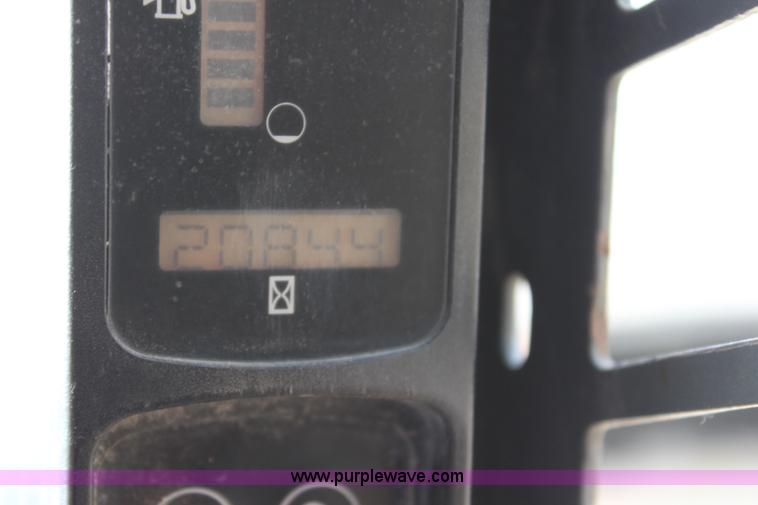 image for item L2291 2006 Case 420CT skid steer