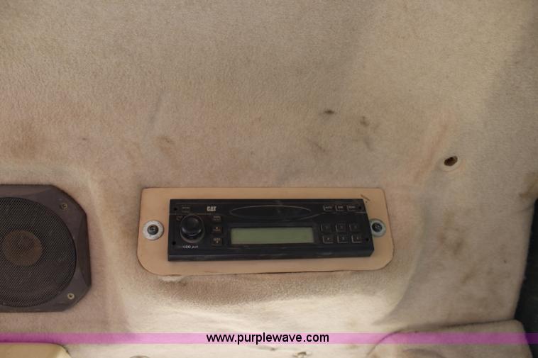 image for item L2292 2002 Caterpillar 963C track loader