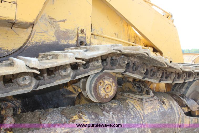image for item L2292 2002 Caterpillar 963C track loader
