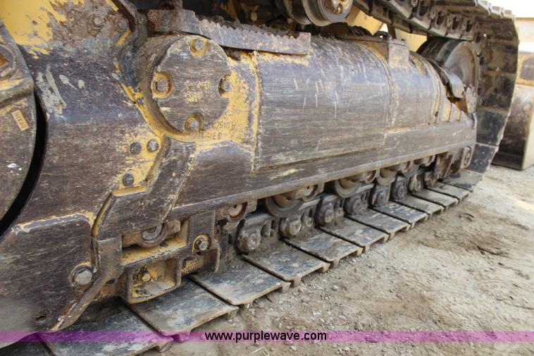 image for item L2292 2002 Caterpillar 963C track loader