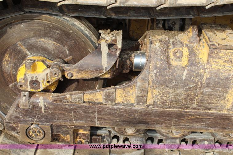 image for item L2292 2002 Caterpillar 963C track loader
