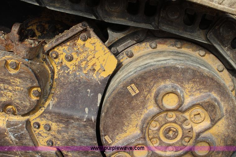 image for item L2292 2002 Caterpillar 963C track loader