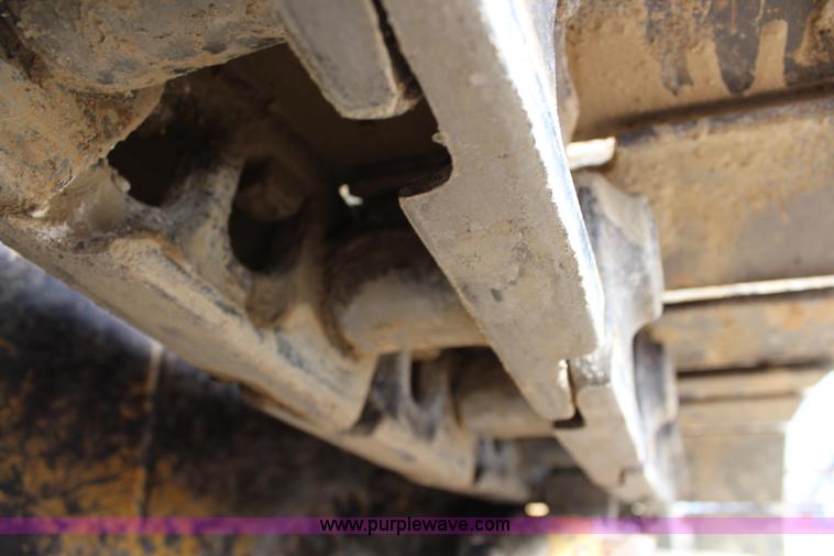 image for item L2292 2002 Caterpillar 963C track loader