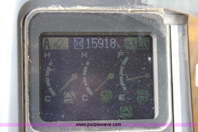 image for item L2293 2006 Komatsu PC400LC-7 excavator