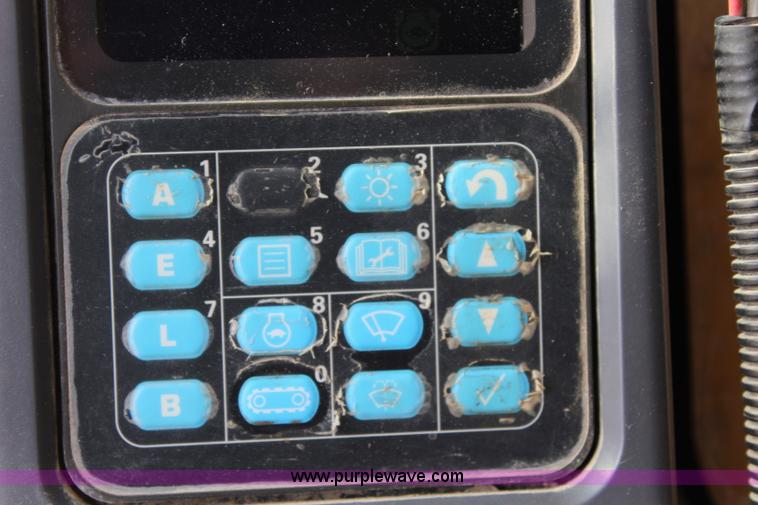 image for item L2293 2006 Komatsu PC400LC-7 excavator