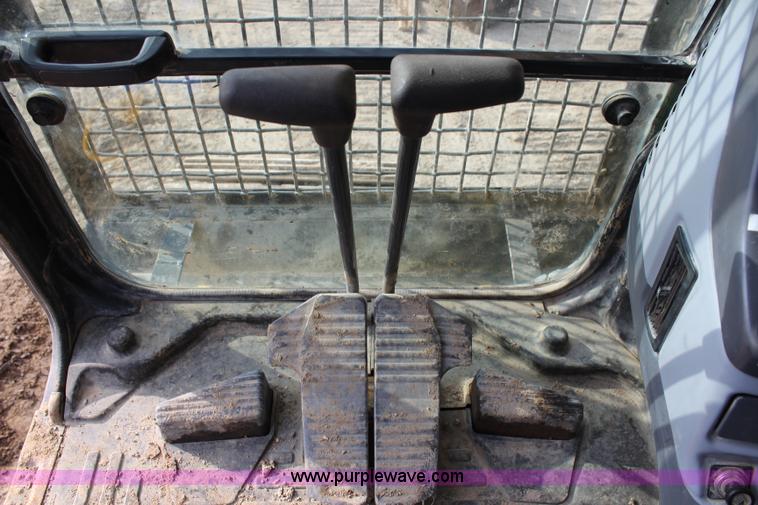 image for item L2293 2006 Komatsu PC400LC-7 excavator