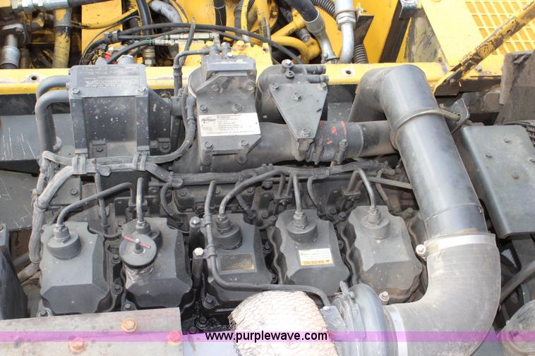 image for item L2293 2006 Komatsu PC400LC-7 excavator