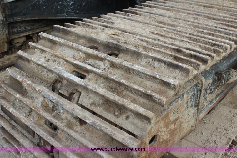 image for item L2293 2006 Komatsu PC400LC-7 excavator