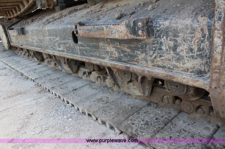 image for item L2293 2006 Komatsu PC400LC-7 excavator