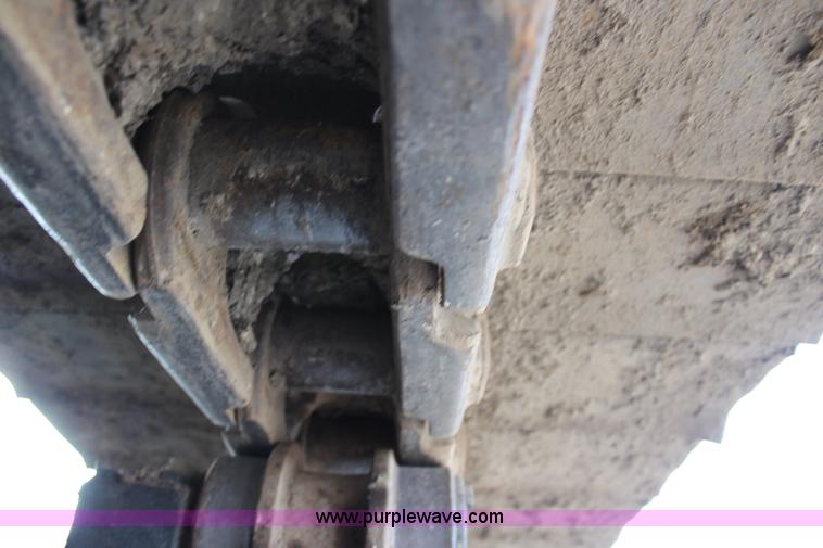 image for item L2293 2006 Komatsu PC400LC-7 excavator