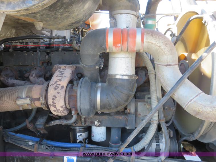 image for item L2328 1994 GMC Autocar semi truck