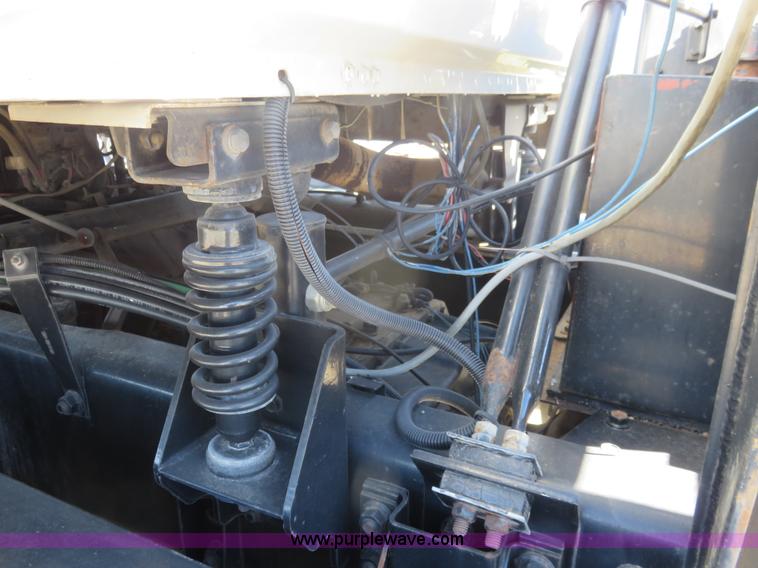 image for item L2328 1994 GMC Autocar semi truck