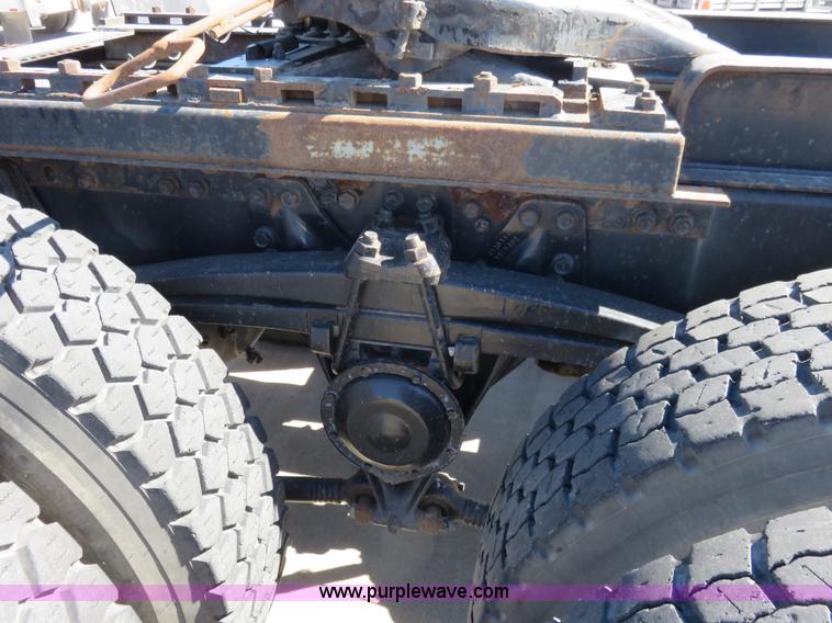 image for item L2328 1994 GMC Autocar semi truck