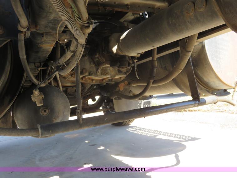 image for item L2328 1994 GMC Autocar semi truck