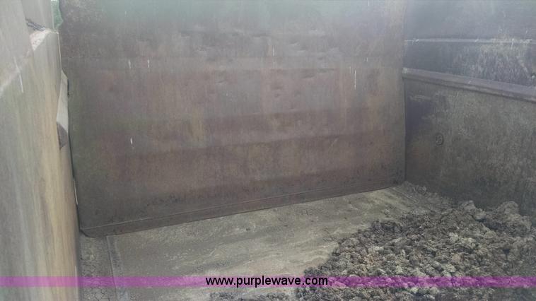 image for item L2755 Caterpillar 470 pull type scraper