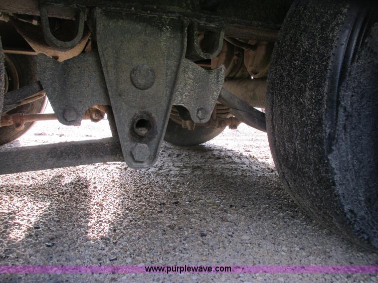 image for item L3822 1998 Towmaster T-50 equipment trailer