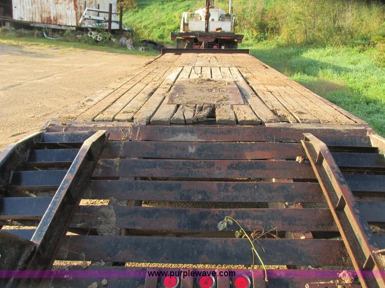 image for item L3822 1998 Towmaster T-50 equipment trailer