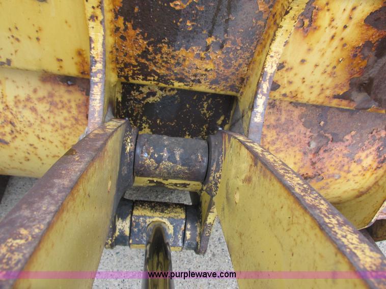 image for item L3825 1997 Caterpillar 416C backhoe