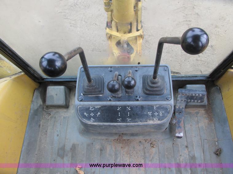 image for item L3825 1997 Caterpillar 416C backhoe