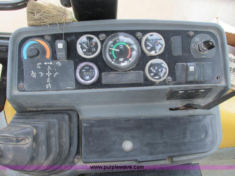 image for item L3825 1997 Caterpillar 416C backhoe