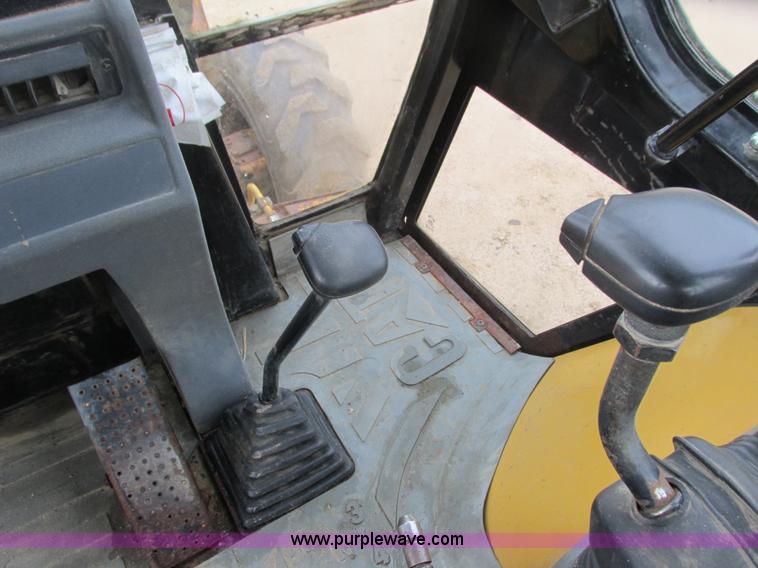 image for item L3825 1997 Caterpillar 416C backhoe