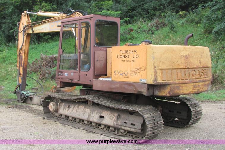 image for item L3826 1990 Case 888 excavator